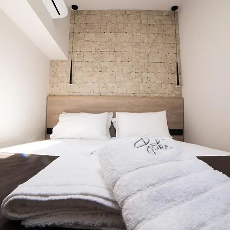 Zake Luxe Maison