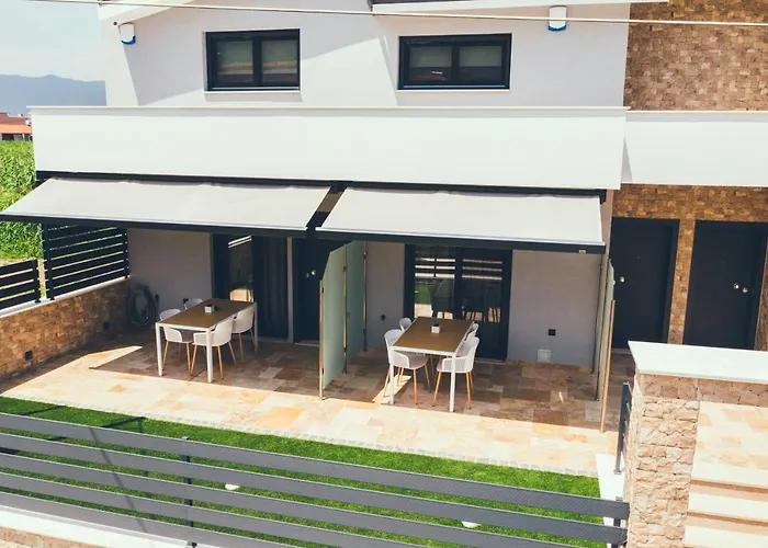 Zake Luxe Maison شقة